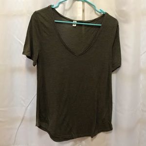 Green V neck short sleeve